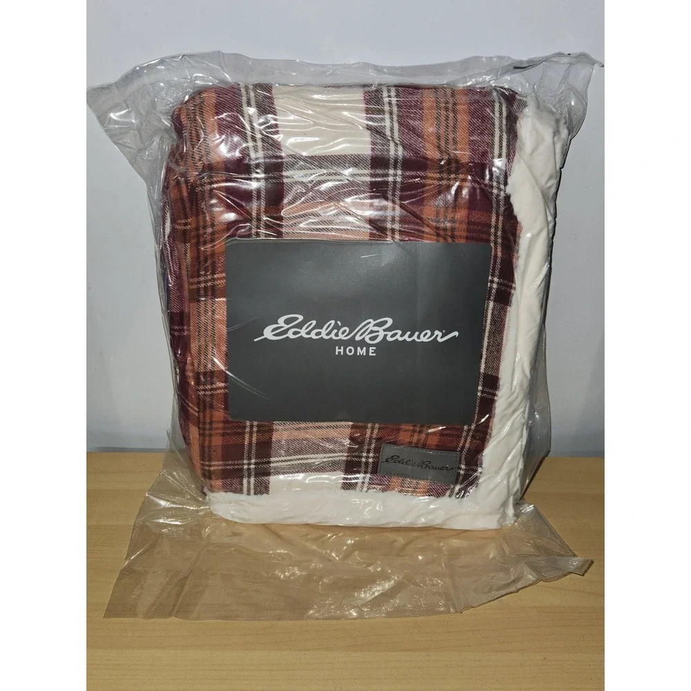 Eddie Bauer Home Edgewood Red Plaid Flannel Reversible Sherpa 50